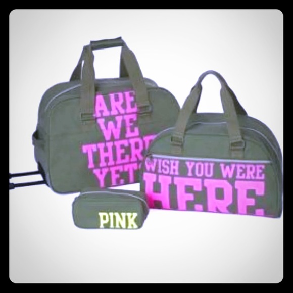 ⓈⓄⓁⒹVSPinK Duffel bag- {carry- on} - Picture 4 of 9